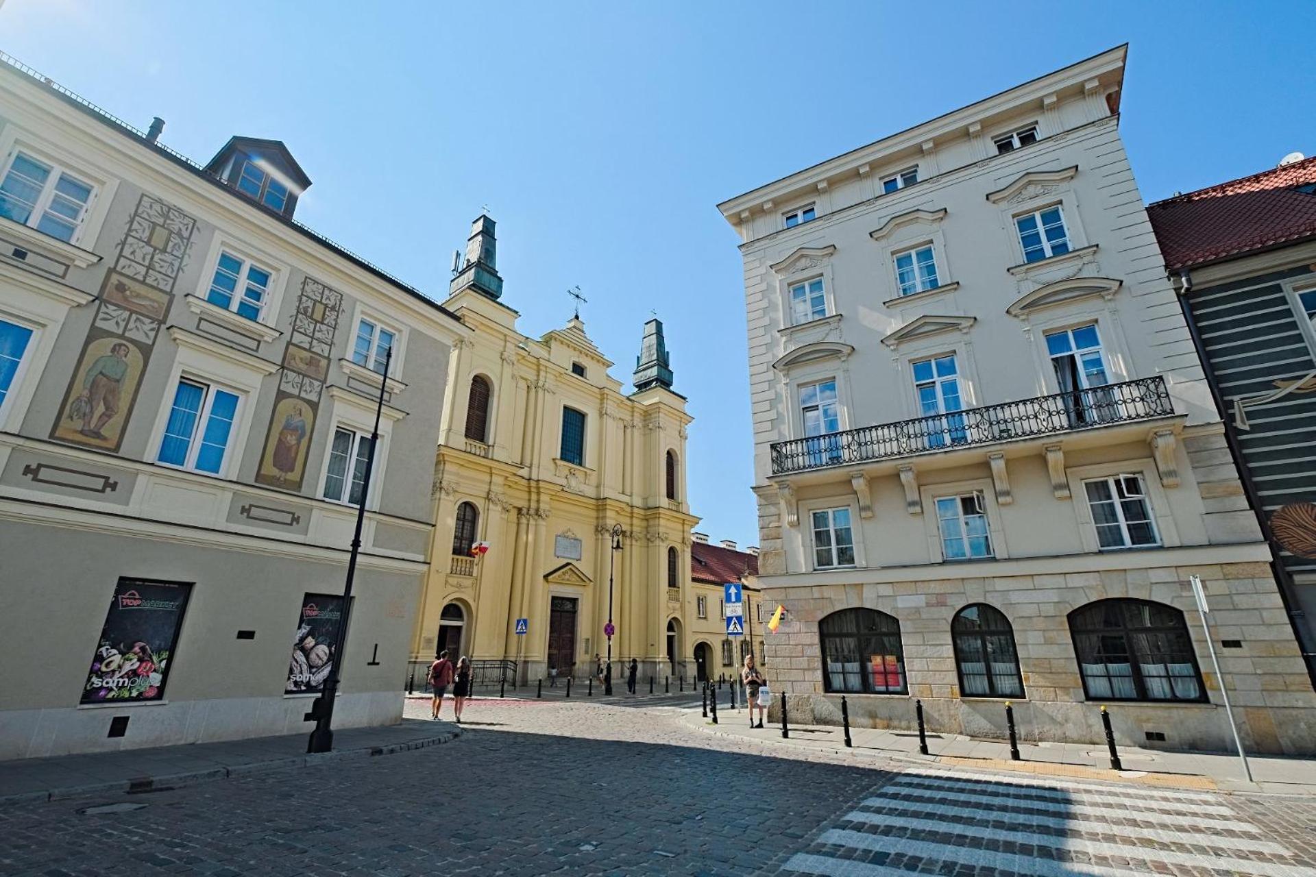 Апартаменти Chic Apartment-old Town-f50/2 *