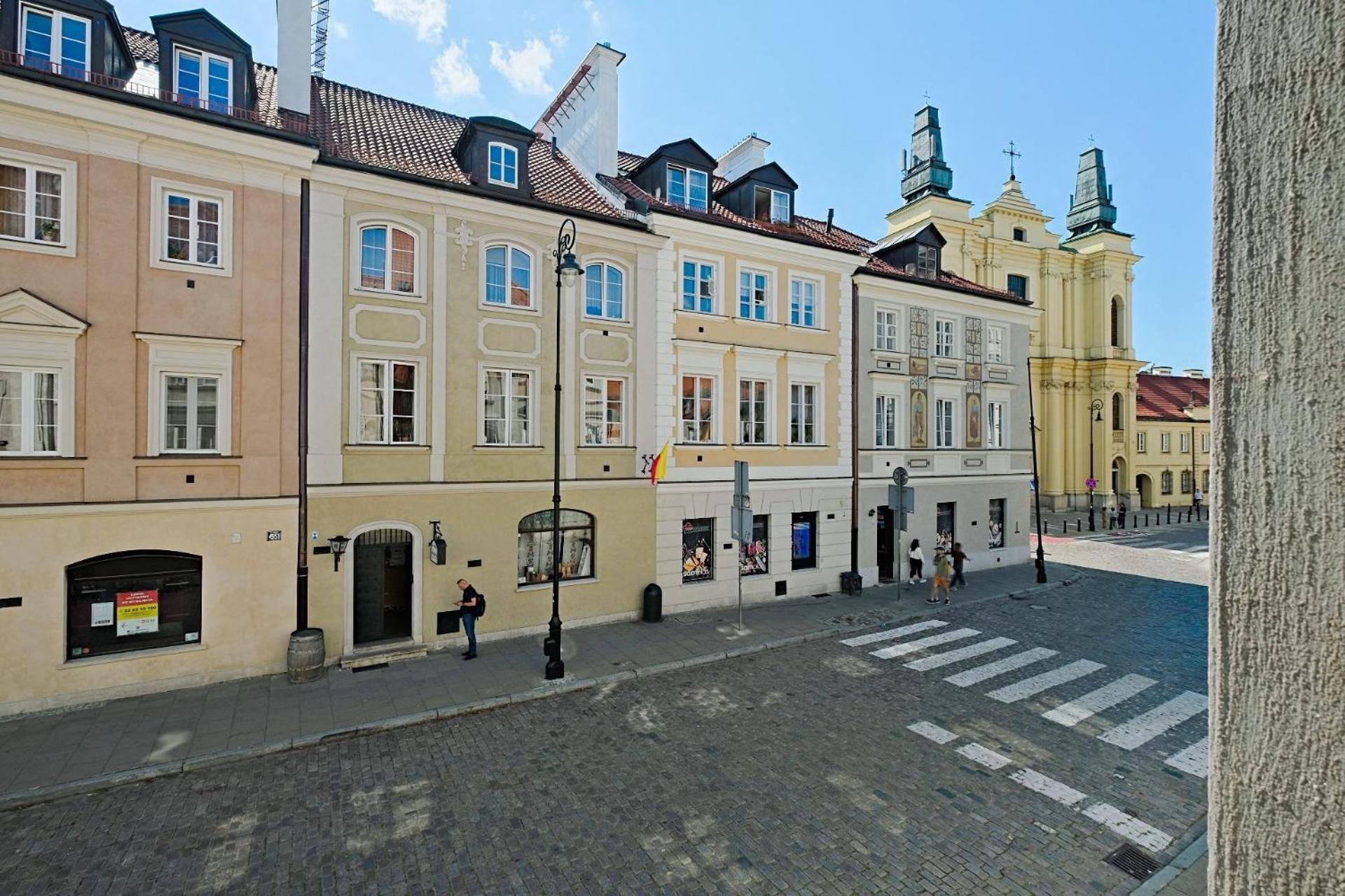 Chic Apartment-old Town-f50/2 Апартаменти *